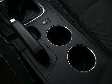 Car image 37