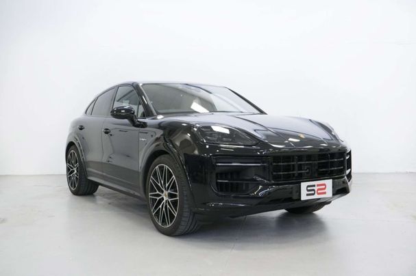 Porsche Cayenne Coupé E-Hybrid 346 kW image number 2