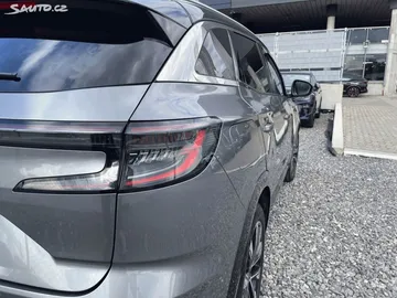 Car image 46