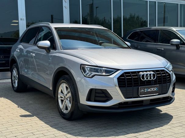 Audi Q3 45 TFSIe S tronic Business 180 kW image number 3