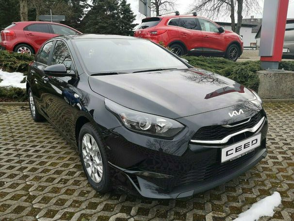 Kia Ceed 1.5 T-GDI 118 kW image number 13