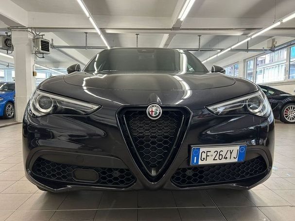 Alfa Romeo Stelvio 2.0 Turbo 206 kW image number 2