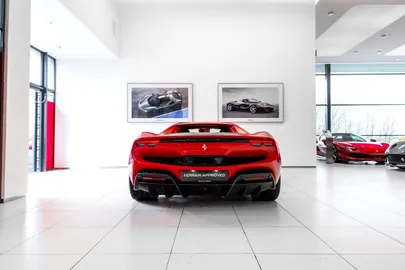 Car image 29