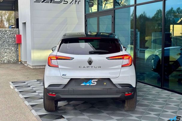 Renault Captur 160 118 kW image number 4