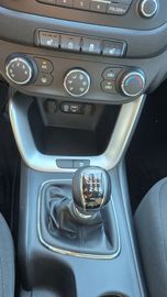 Car image 36