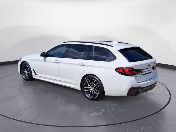 BMW 520d Touring 140 kW image number 3