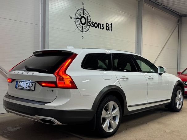 Volvo V90 Cross Country D5 AWD 174 kW image number 6