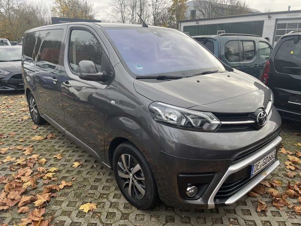 Toyota Proace Verso 2.0 D-4D Team 106 kW image number 2