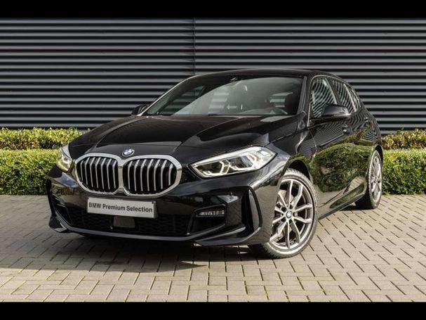 BMW 120i 131 kW image number 1