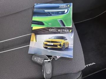 Car image 36