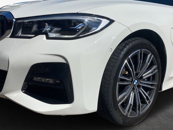 BMW 320 e Touring M Sport 150 kW image number 9