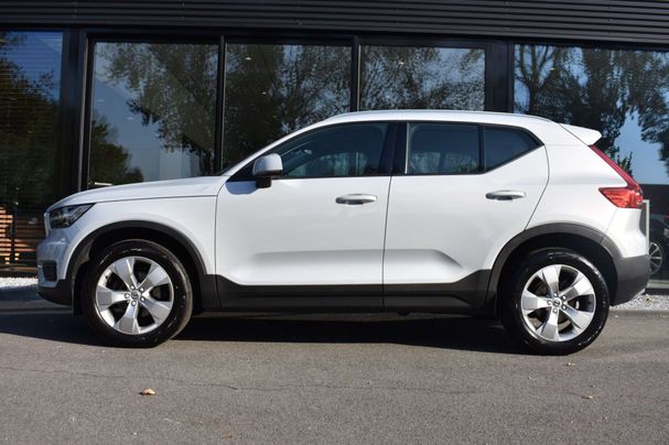 Volvo XC40 T2 95 kW image number 6