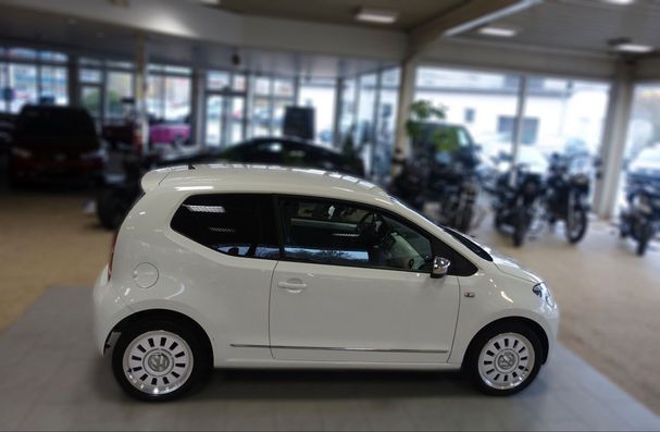 Volkswagen up! 55 kW image number 9