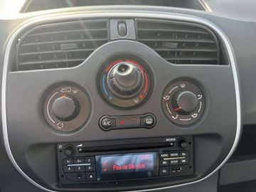 Car image 25