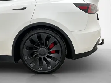 Car image 33