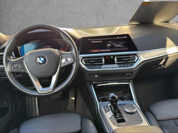 BMW 320d Touring xDrive Sport Line 140 kW image number 7