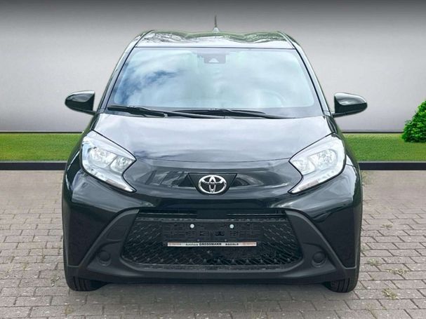 Toyota Aygo 53 kW image number 2