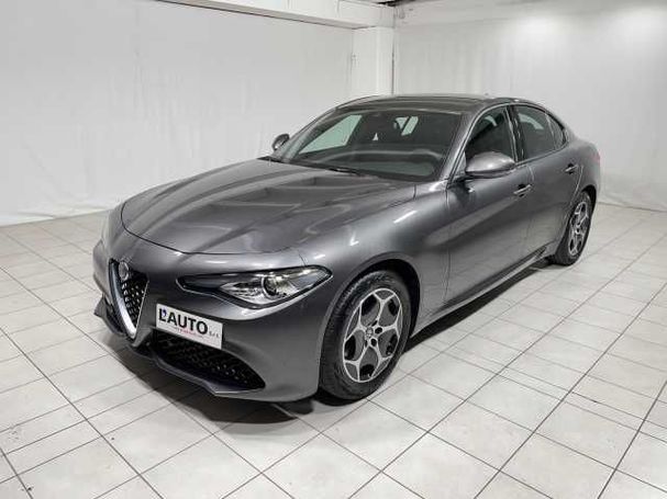 Alfa Romeo Giulia 2.2 Diesel AT8 118 kW image number 1