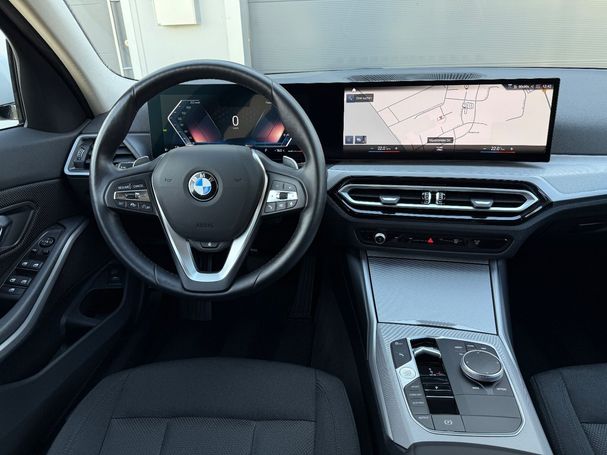 BMW 320d Touring xDrive 140 kW image number 5