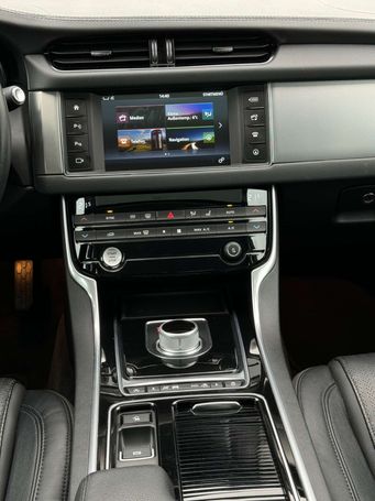 Jaguar XF 120 kW image number 23