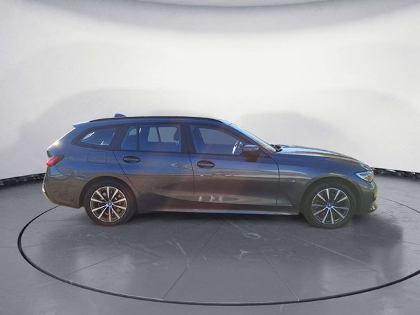 BMW 320 e Touring Advantage xDrive 150 kW image number 7