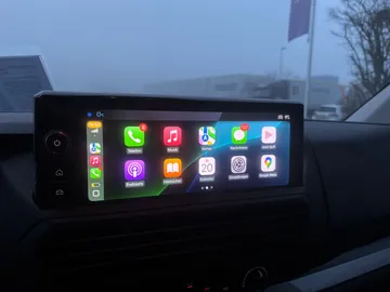 Car image 22