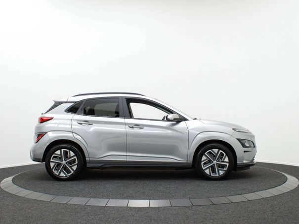 Hyundai Kona 64 kWh 150 kW image number 6