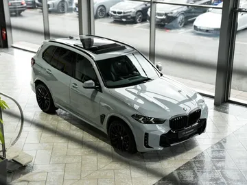 Car image 39
