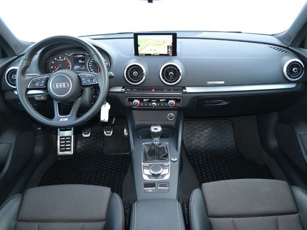 Audi A3 35 TFSI S-line Sport Sportback 110 kW image number 2