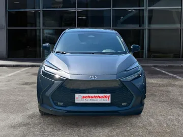 Car image 4