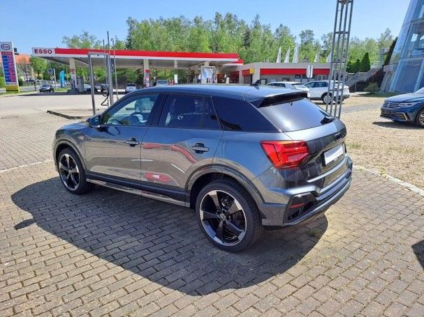 Audi Q2 35 TFSI S-line 110 kW image number 3