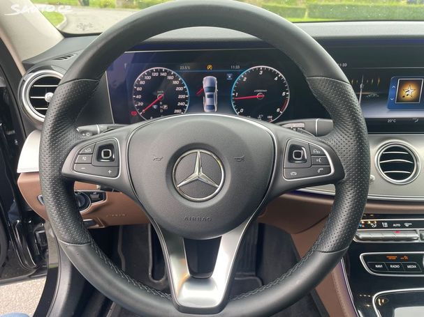 Mercedes-Benz E 220 d 4Matic 143 kW image number 18