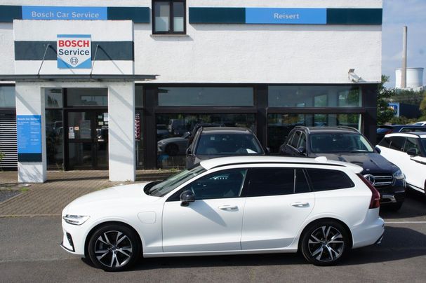 Volvo V60 T6 R Design AWD 251 kW image number 5