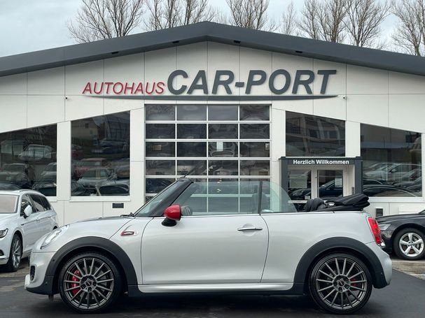 Mini John Cooper Works Cabrio 170 kW image number 4