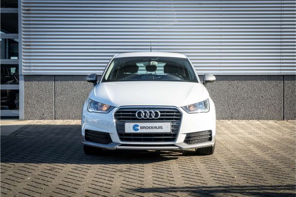 Audi A1 1.0 TFSI Sportback 70 kW image number 3