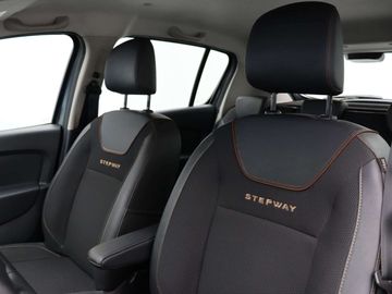 Car image 35