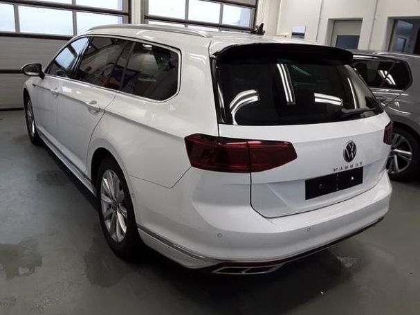 Volkswagen Passat Variant 2.0 TDI Elegance DSG 147 kW image number 2