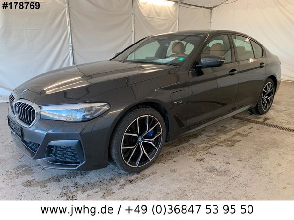 BMW 545 e xDrive 290 kW image number 1