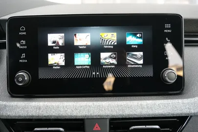 Car image 34