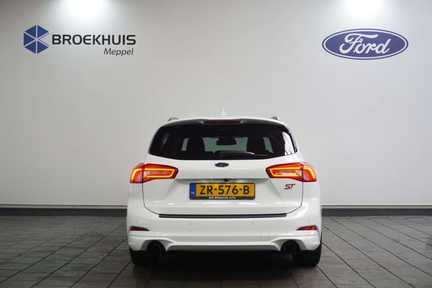 Ford Focus ST 2.3 EcoBoost 207 kW image number 6