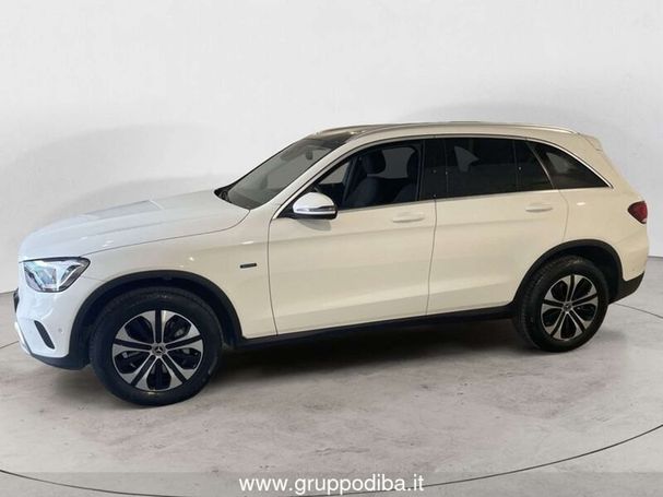 Mercedes-Benz GLC 300 de 225 kW image number 8