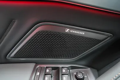 Car image 24