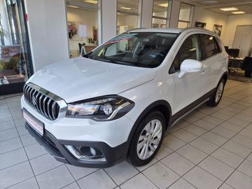 Car image 1