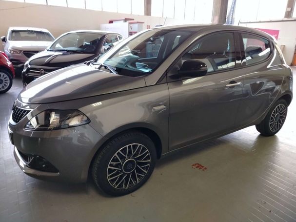 Lancia Ypsilon 51 kW image number 1