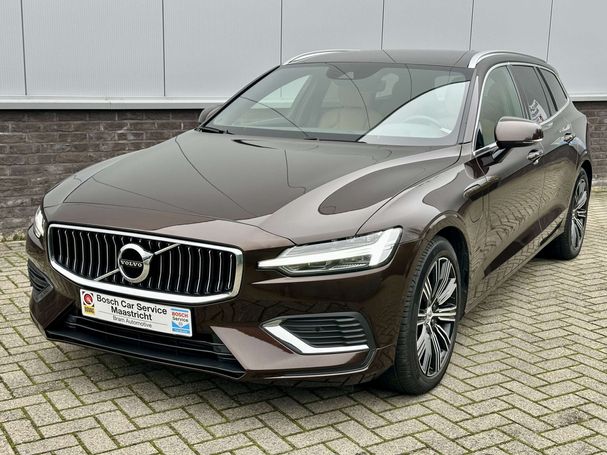 Volvo V60 T8 Twin Engine Inscription AWD 288 kW image number 1