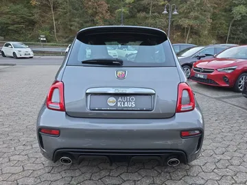 Car image 22