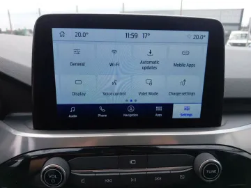 Car image 29