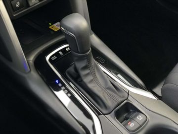 Car image 36