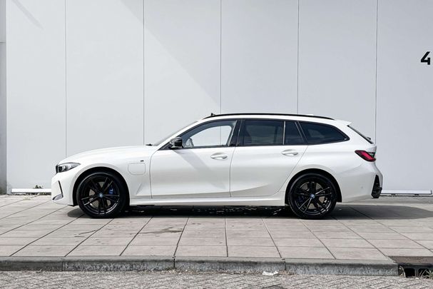 BMW 330 e Touring 215 kW image number 3