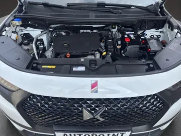 Car image 35